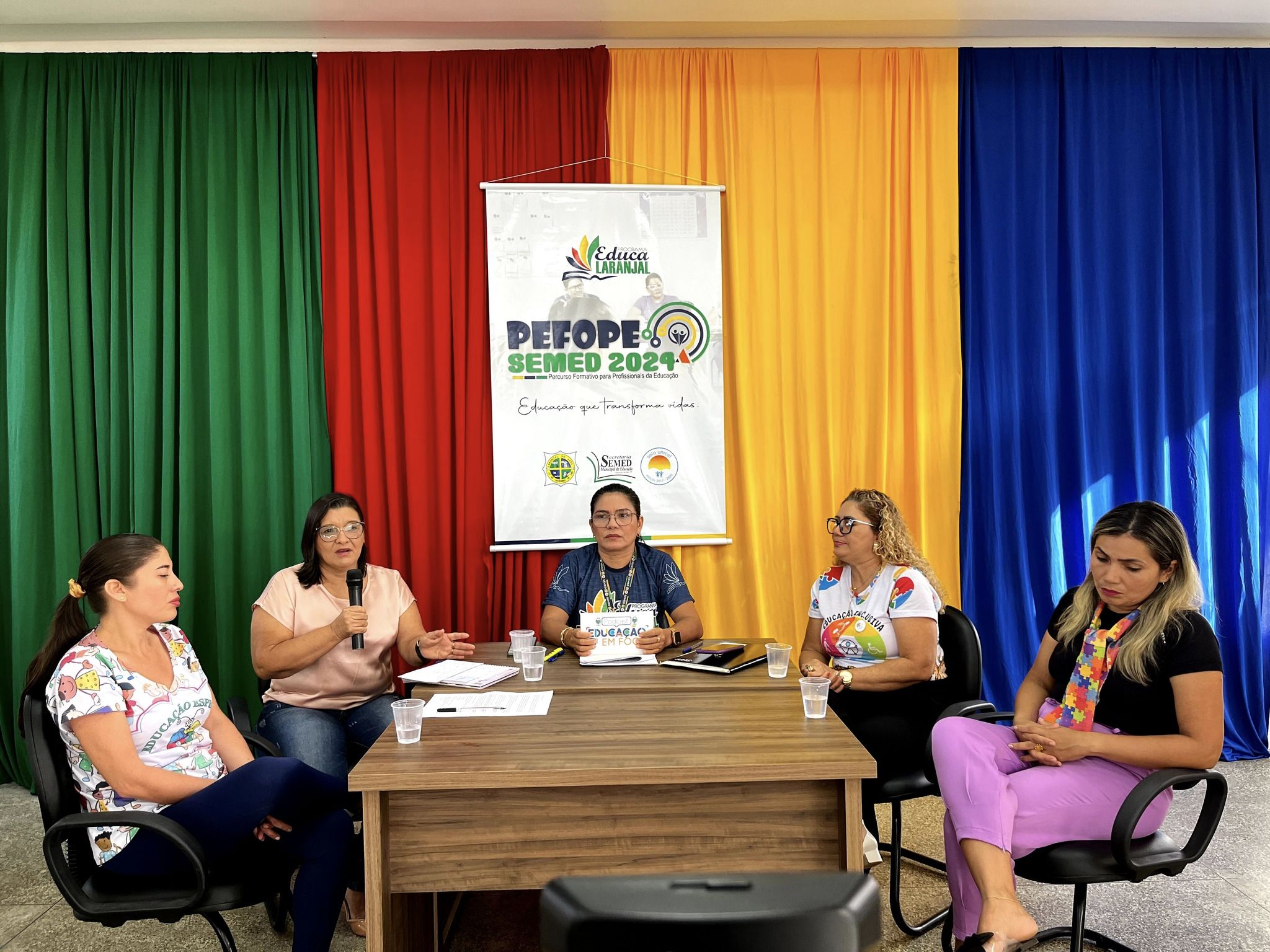 PODCAST EDUCAÇÃO EM FOCO - EDUCAÇÃO INCLUSIVA COM ELAS 